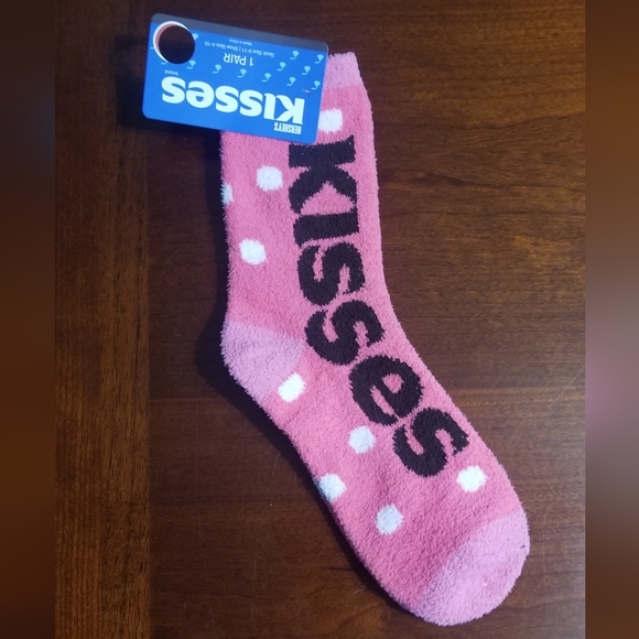 Hershey's Accessories - Hershey Kisses Licensed Soft Fuzzy Socks Women's/Girls NWT